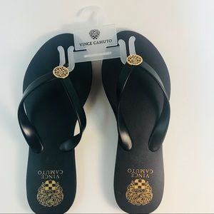 Vince Camuto Black And Gold Flip Flop Sandals